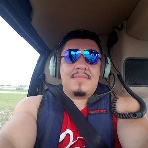 Meet your Posher, Carlos